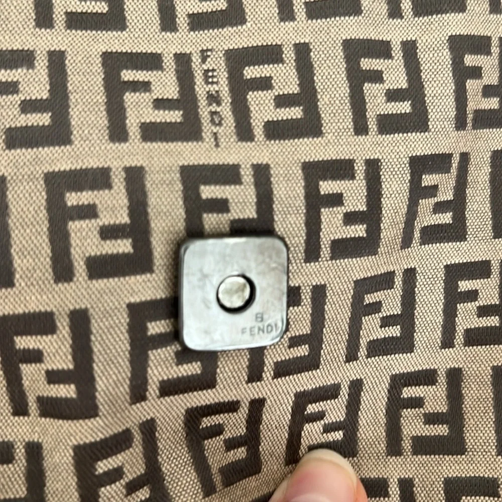 Fendi Brown & Black FF Logo Baguette Shoulder Bag - Picture 11 of 16